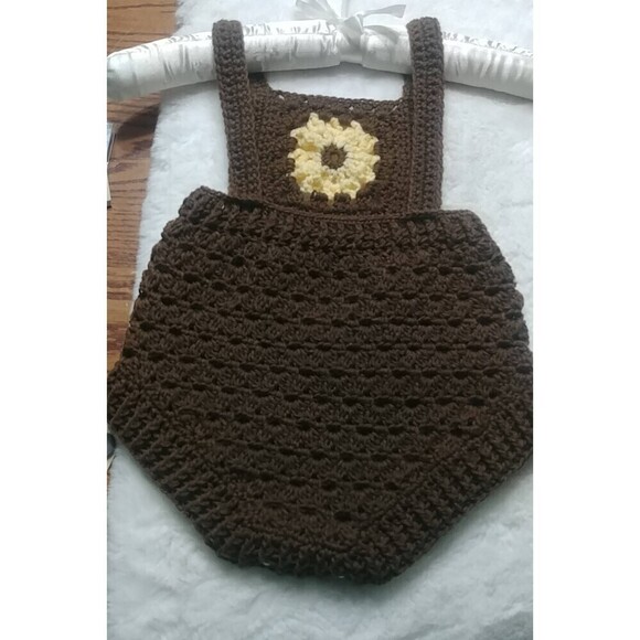 Handmade Crocheted Sunflower 12 month Baby Romper Brown and Yellow - Picture 5 of 7
